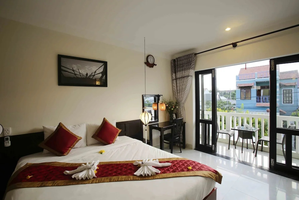Standard Family room with balcony and with garden view