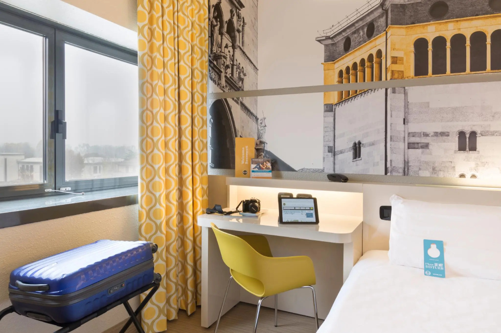Standard Double room (twin beds)
