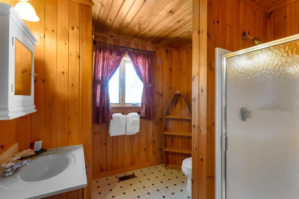 3 Bedrooms Apartment