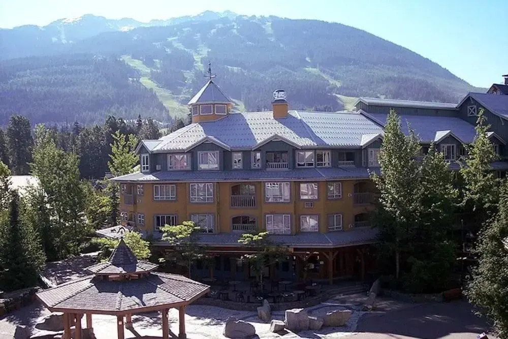 ResortQuest at The Town Plaza Suites