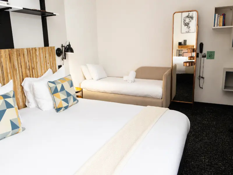 Madrigal hotel 158