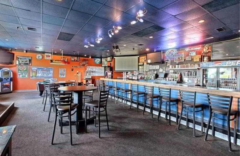 Food & Beverage