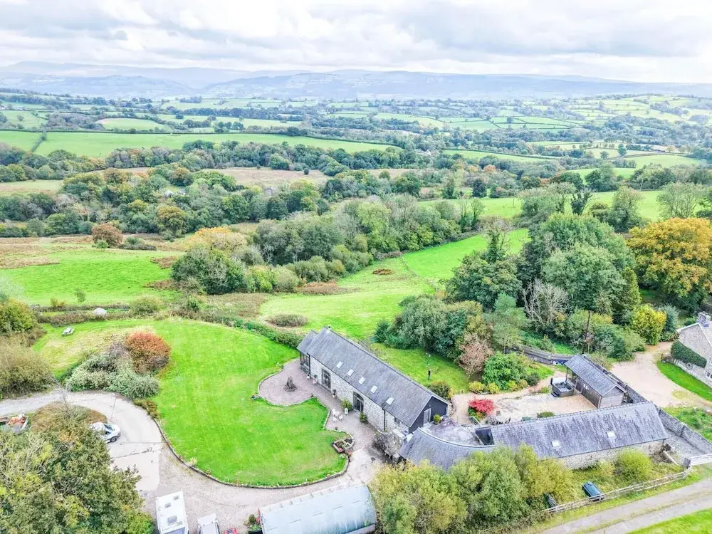 West Barn - 2 Bedroom Cottage - Llandeilo