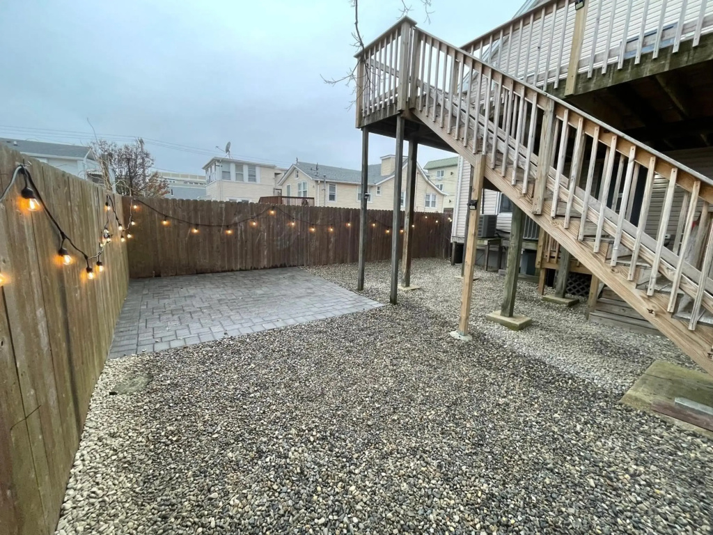 JD Apartment and House
