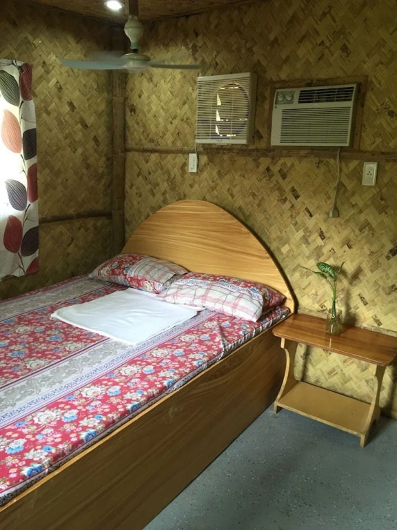 Standard Double Cottage (full double bed)