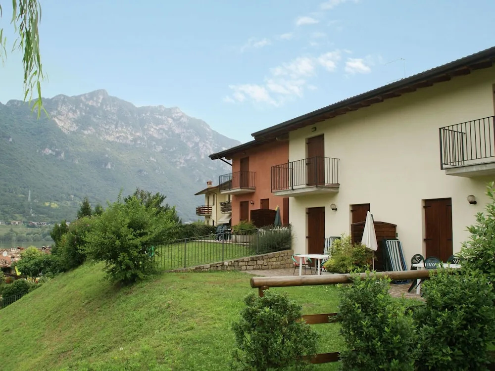 Holiday Home in Idro Near Scenic Hills