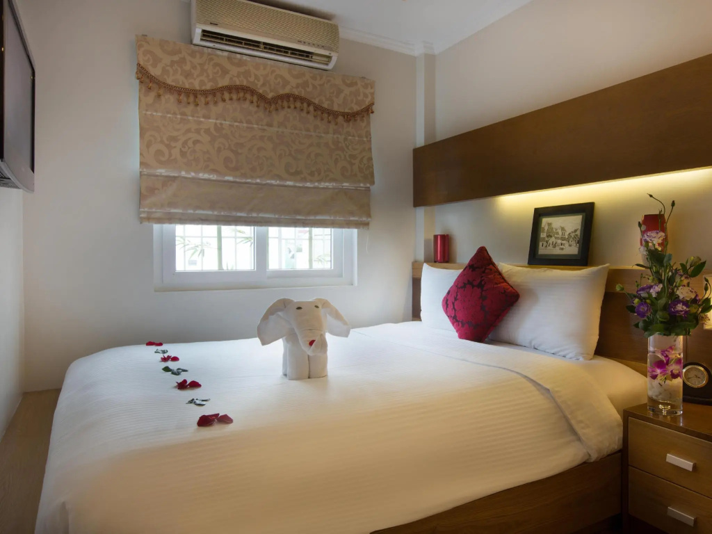 Superior Double room (full double bed)