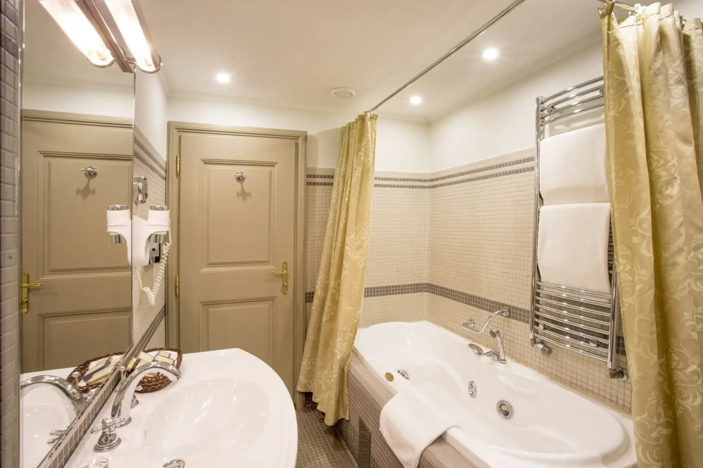Iron Gate Hotel & Suites Prague by BHG - фото 10
