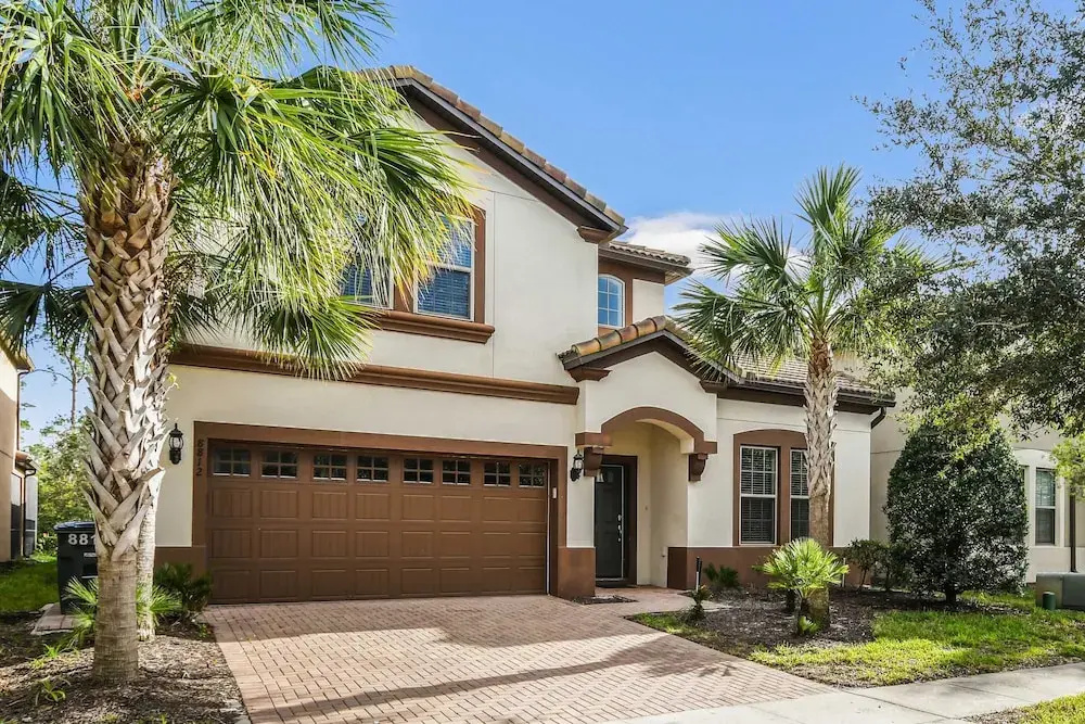 Ultimate 8BR Family Fun in Resort Near Disney!