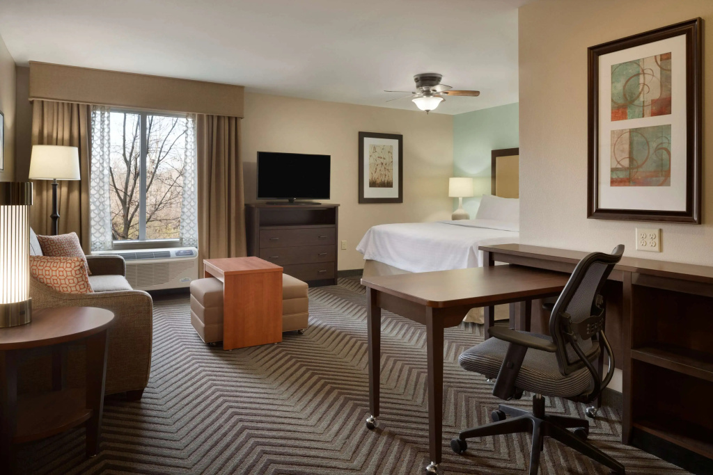 Homewood Suites by Hilton Kalamazoo-Portage - Général