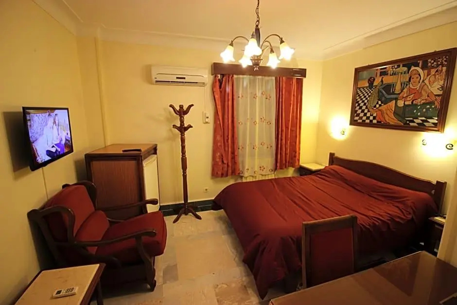 Standard Quadruple room (full double bed)