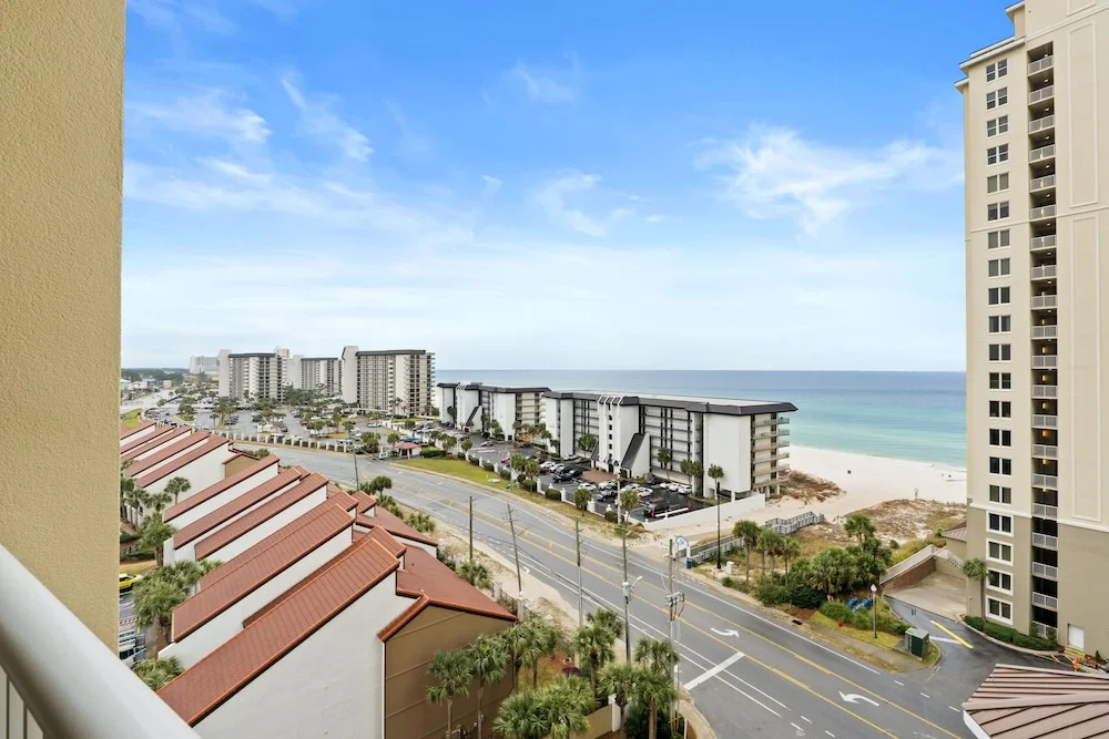 Grand Panama Beach Resort by Panhandle Getaways - Chambres