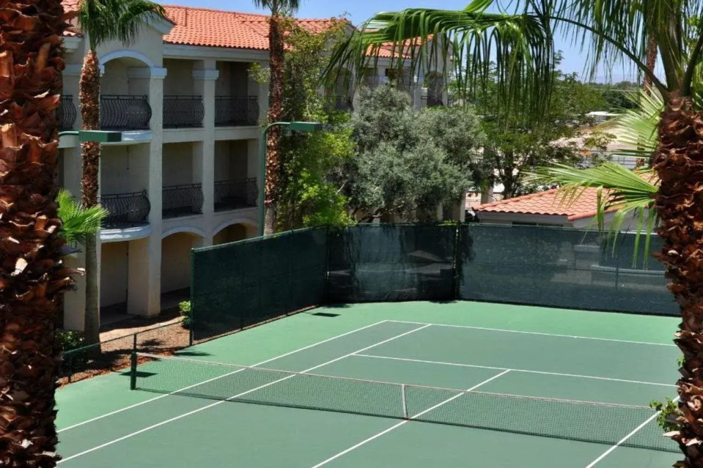Club De Soleil All-Suite Resort - Général