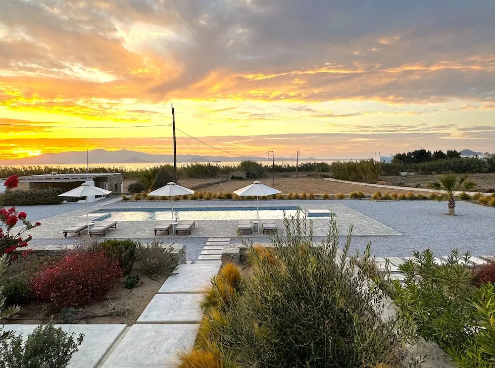 Archon Seaside Retreat
