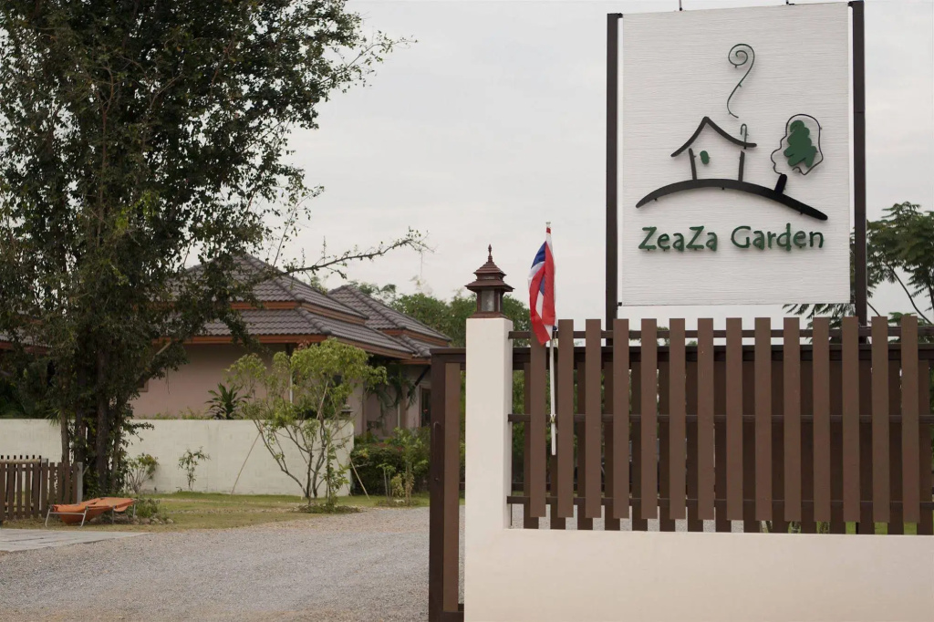 Zea Za Garden