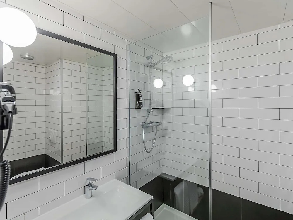 ibis Braganca - Chambres