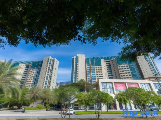 Ocean Holiday Hotel
