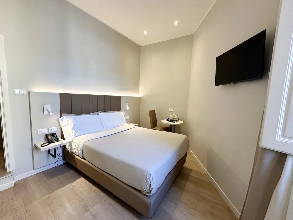1 Bedroom Classic Double room (full double bed)