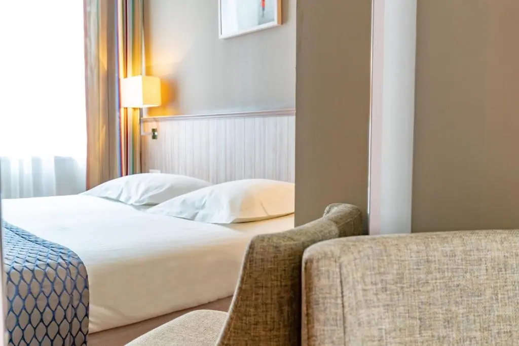 Standard Double room with sea view (full double bed)