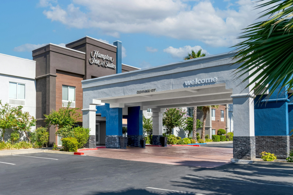 Hampton Inn & Suites Sacramento-Cal Expo