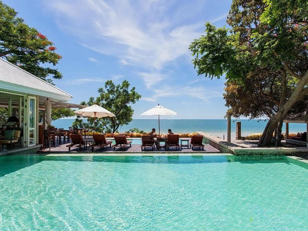 Baan Bayan Beachfront Hotel - Chambres