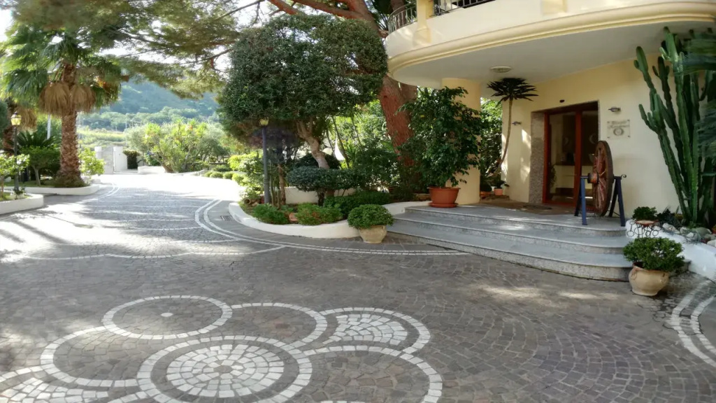 Hotel photo 20