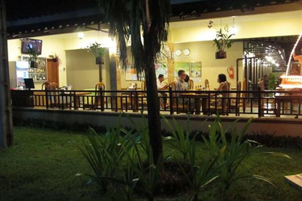 Makara Bungalows