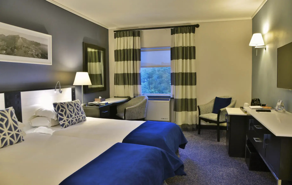 The Commodore Hotel - Chambres