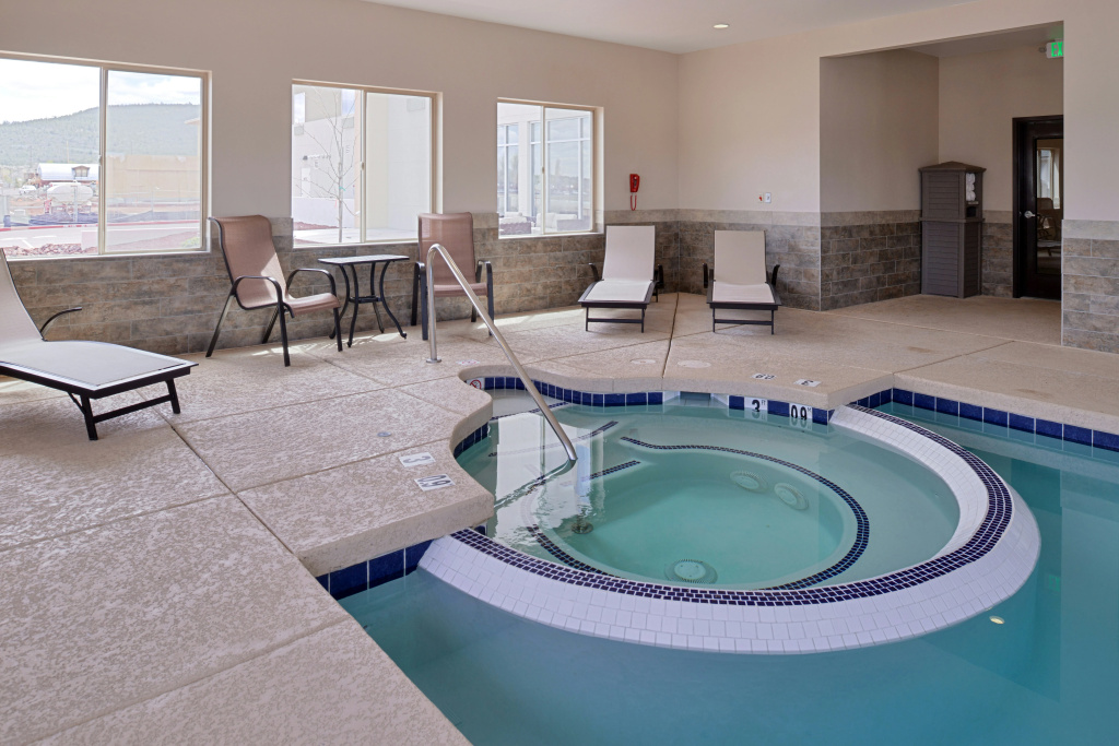 Holiday Inn Express & Suites Williams by IHG - Général