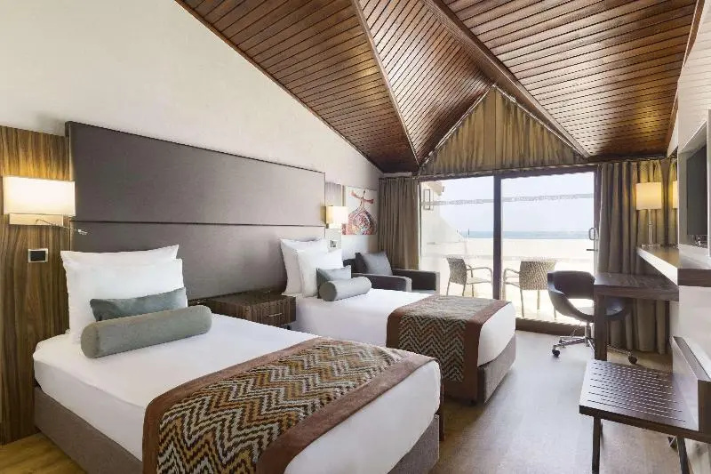 Standard Double room with sea view (twin beds)