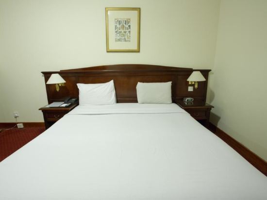 York International Hotel