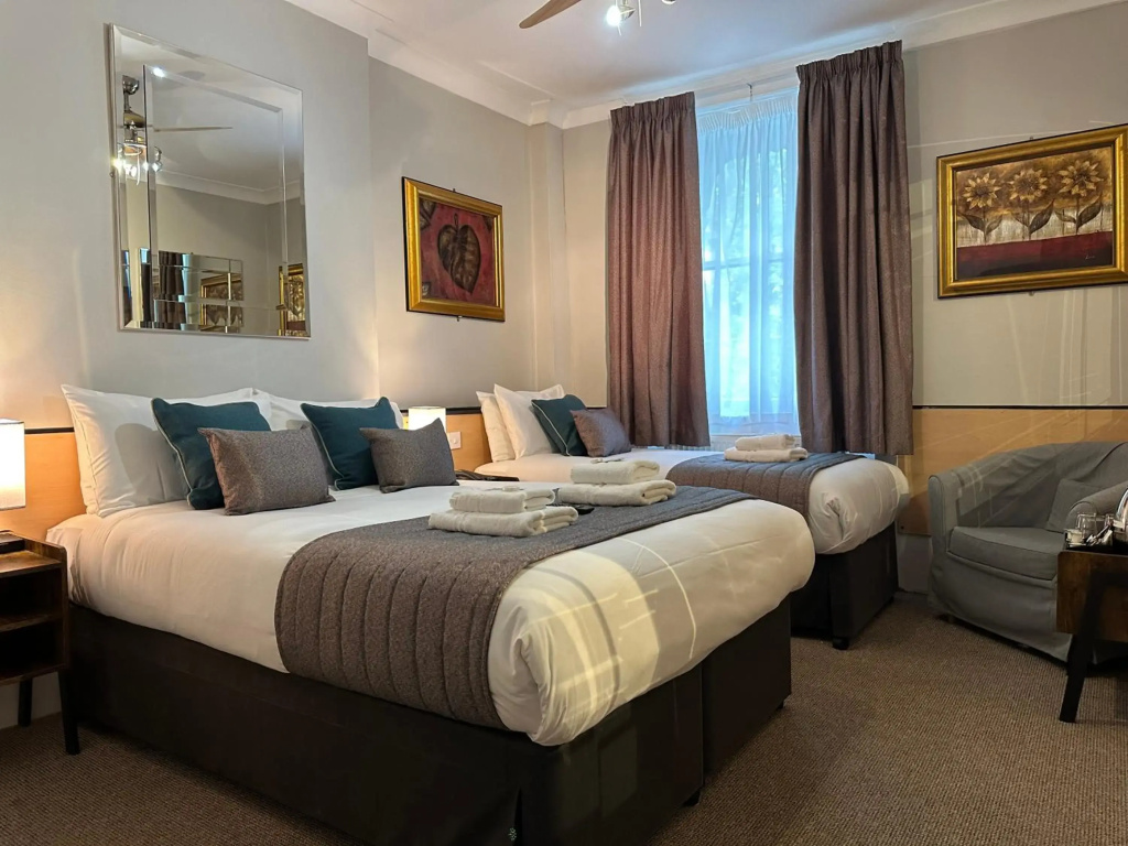 Tudor Court Hotel - Général