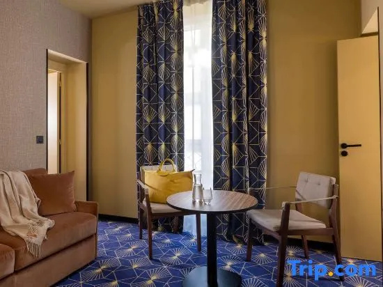 Hotel Le Rocroy 133
