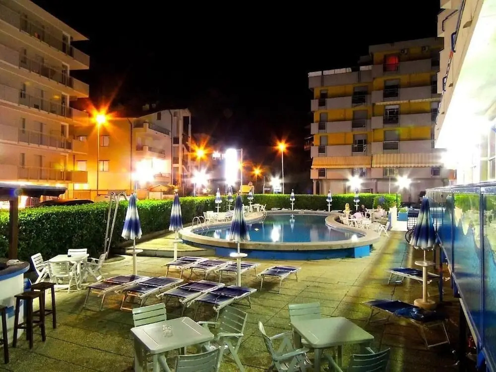 Hotel photo 30