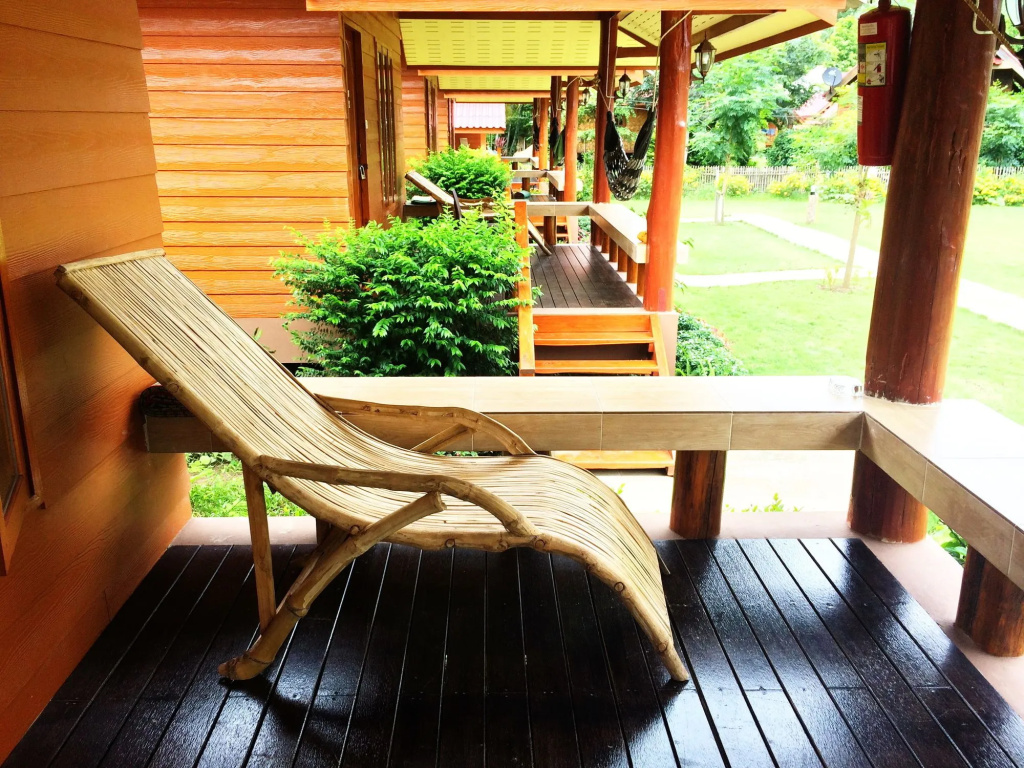 Balcony & Terrace