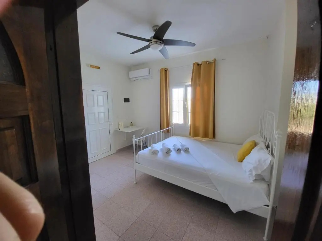 Standard Double room with garden view (full double bed)