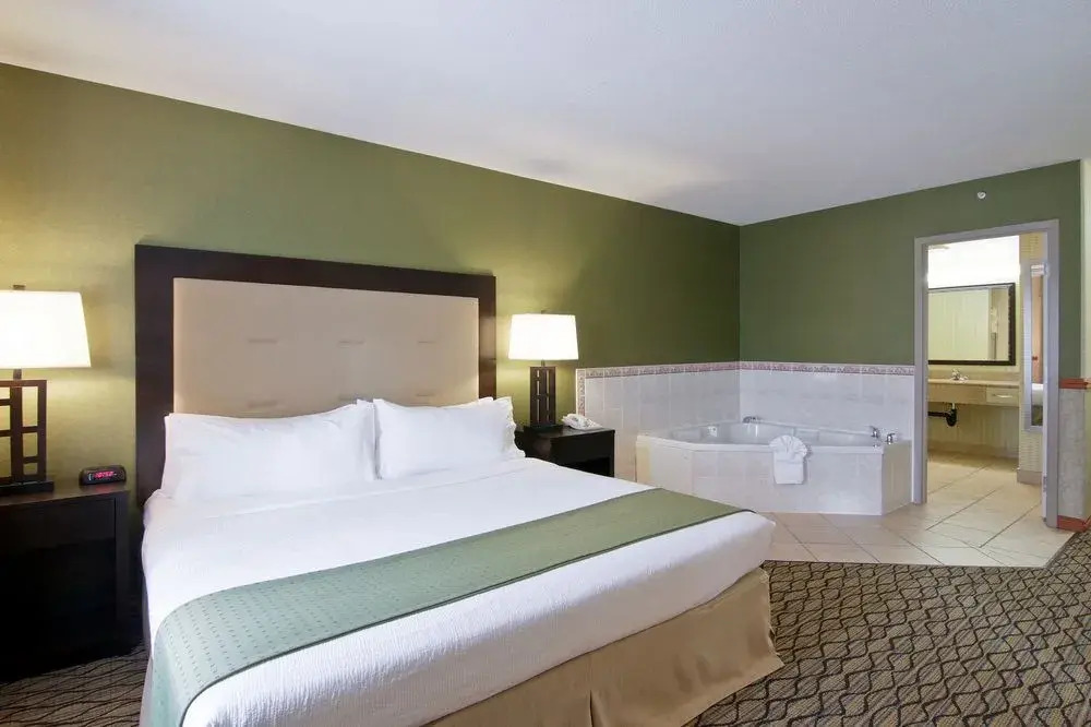 Holiday Inn Sherwood Park Conference Ctr - фото 7