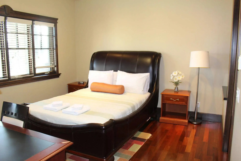 Westmount River Inn - фото 10