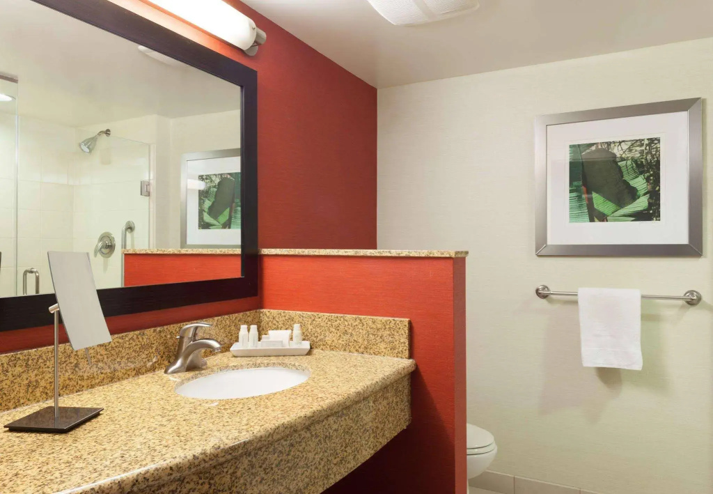 Courtyard by Marriott Miami Airport - Général