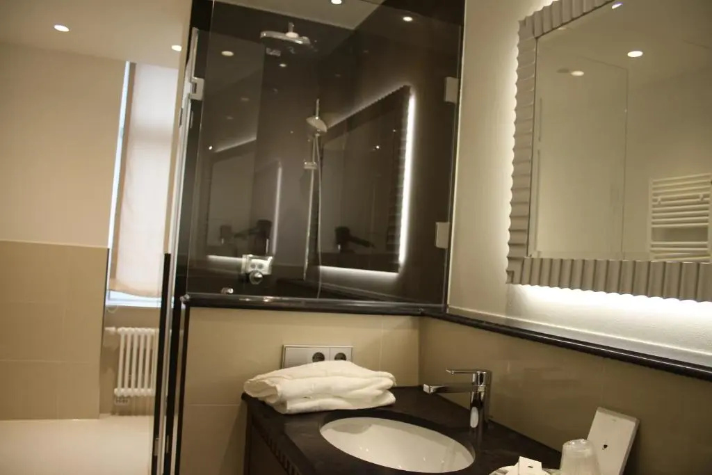 Comfort Double room (full double bed)