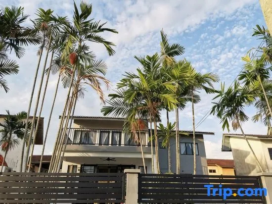 Port Dickson Pool Villa - Ruma66 (Up to 22 Pax)