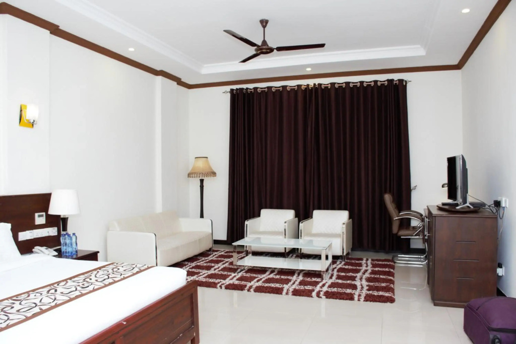 Hotel Blue Sapphire — фото 2