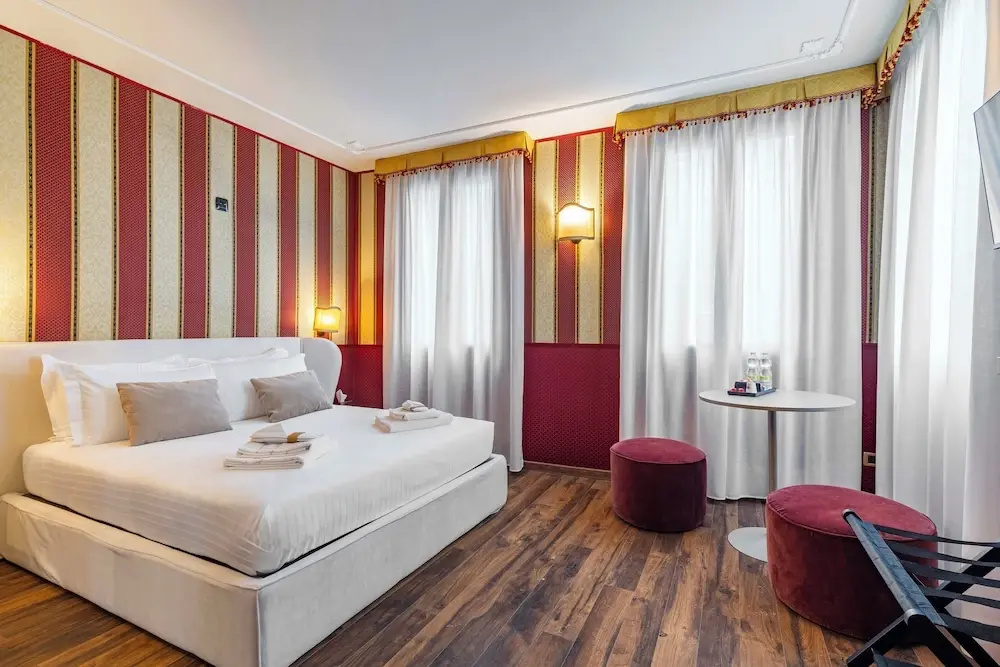 Standard Double room full double bed