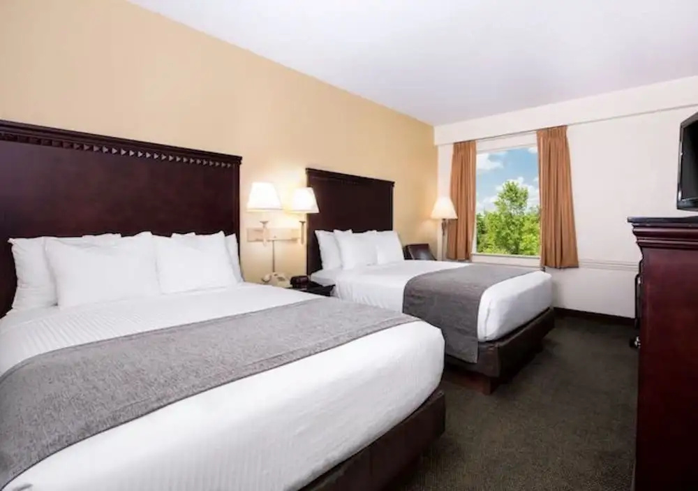 Classic Quadruple room