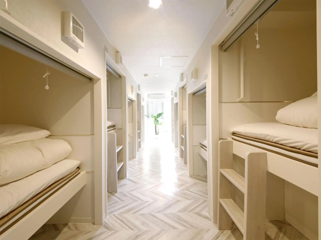 Bed in Dorm (male dorm)