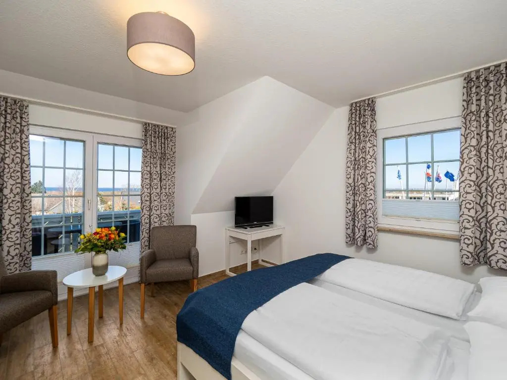 Standard Double room (full double bed)