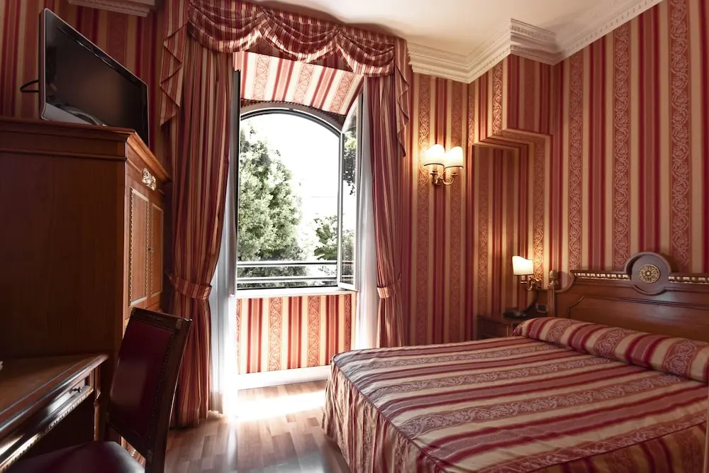 Economy Double room (full double bed)