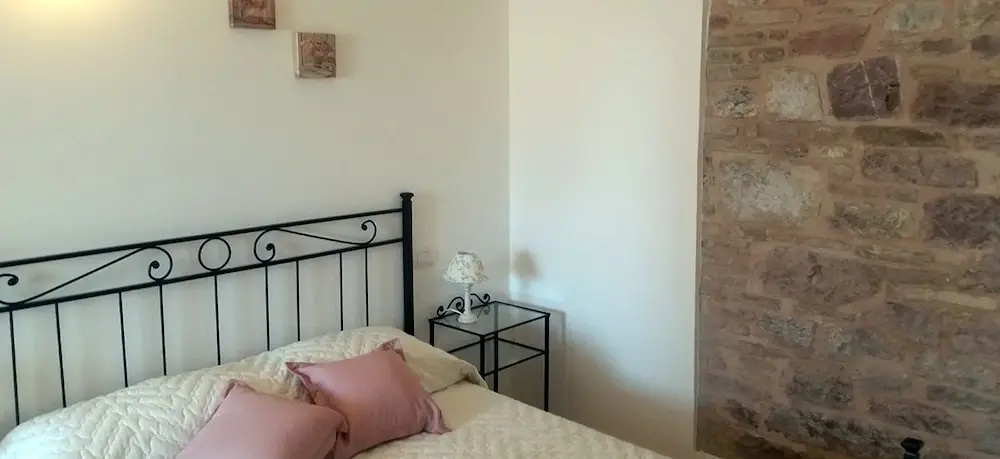 Standard Double room with garden view (full double bed)