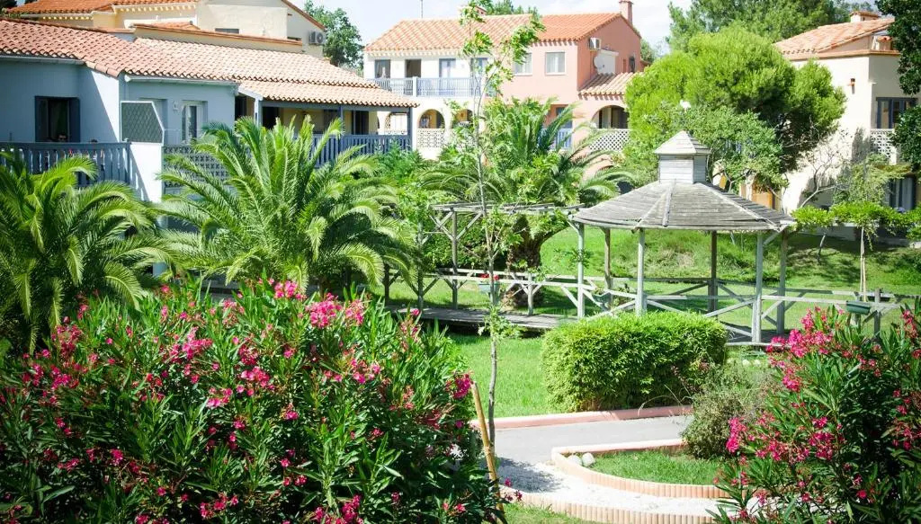 Voir la photo 3 — App. 62m² piscine & parking