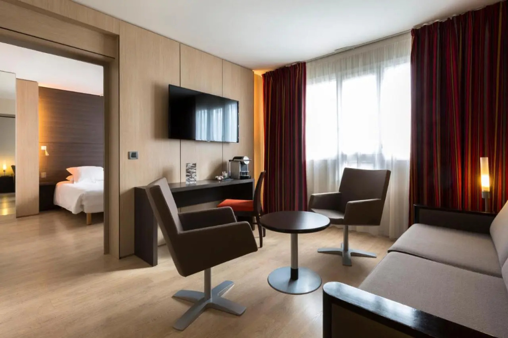 Hôtel Oceania Nantes Aéroport - Général